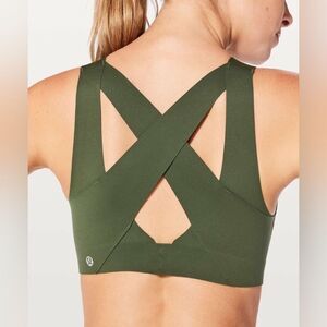 Lululemon Enlite Weave-Back Sports Bra in Pesto Green Size 32B